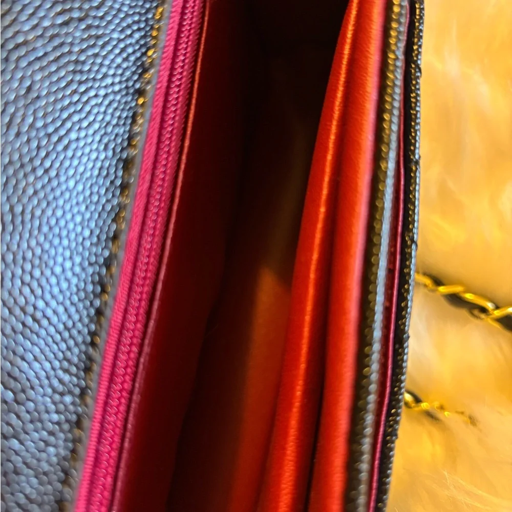 Fashion Black Quilted Top Handle Bag with Chain - Picture 8 of 13